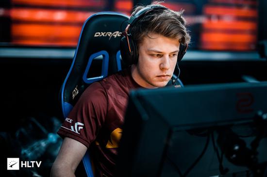 LPL年度纪录片《不破不立》全球总决赛篇：12月11日上线