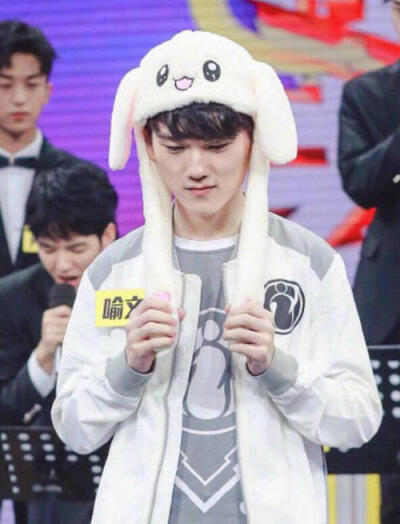 Weibo Gaming 击败 JD Gaming 在 LPL 第2分裂 2025