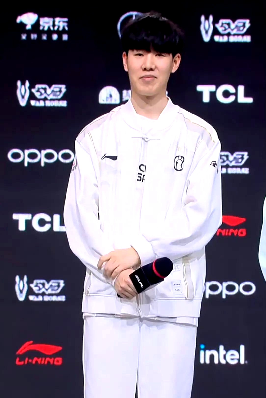 【赛后战报】D组的含金量！WBG横扫JDG取得组内赛开门红